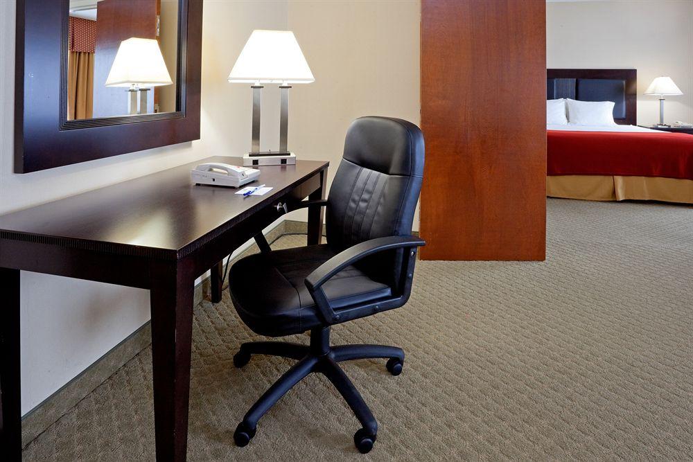 Western Wilkes Barre-scranton Airport Hotel 3*
