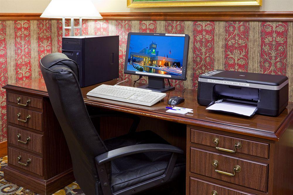 Western Wilkes Barre-scranton Airport Hotel Pittston
